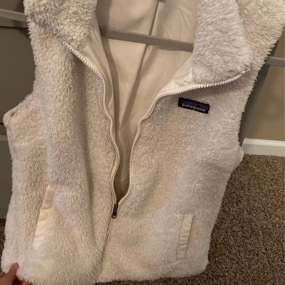 Patagonia Los Gatos White Vest - Picture 3 of 5